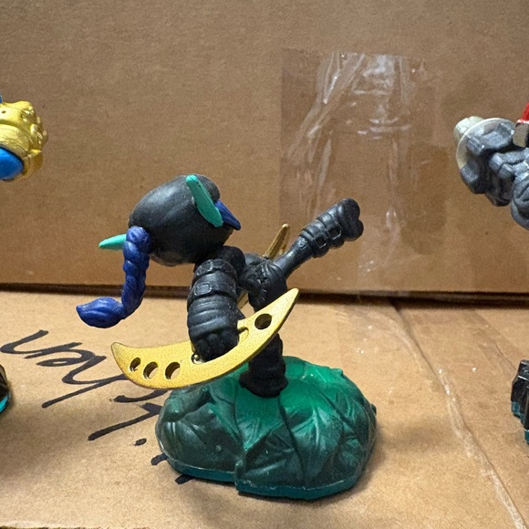 Dark Stealth Elf Skylanders Swap Force Imaginators - Picture 3 of 3